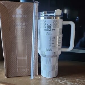Stanley 40oz Checkered/White Tumbler with Handle and Straw